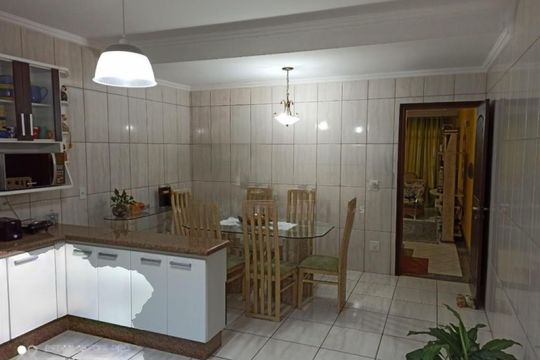 Casa à venda com 2 quartos, 180m² em Jardim Satelite, São Paulo