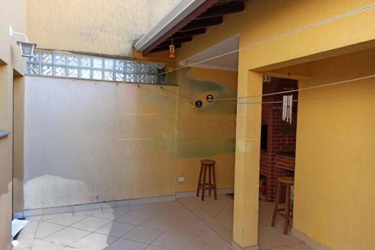 Casa à venda com 2 quartos, 180m² em Jardim Satelite, São Paulo