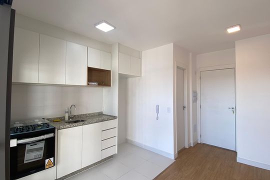 Sala  de apartamento para alugar com 2 quartos, 54m² em Presidente Altino, Osasco