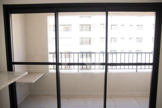 Sala de apartamento para alugar com 2 quartos, 64m² em Setor Crimeia Oeste, Goiânia