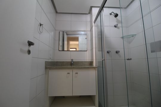 Banheiro Social de apartamento à venda com 3 quartos, 69m² em Freguesia (jacarepaguá), Rio de Janeiro