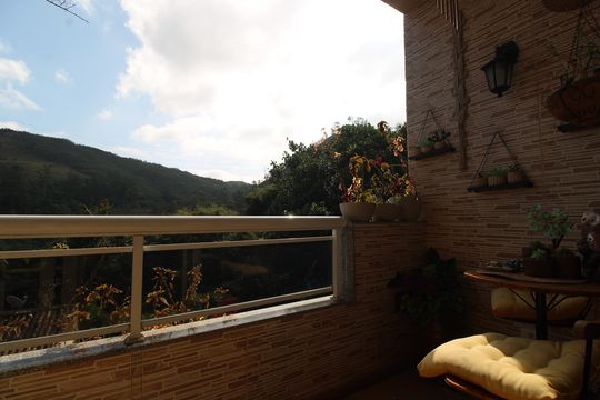 Sala - Varanda de casa de condomínio à venda com 5 quartos, 340m² em Tanque, Rio de Janeiro
