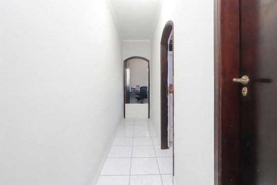 Casa 2 - Corredor de casa à venda com 4 quartos, 1504m² em Cidade Líder, São Paulo