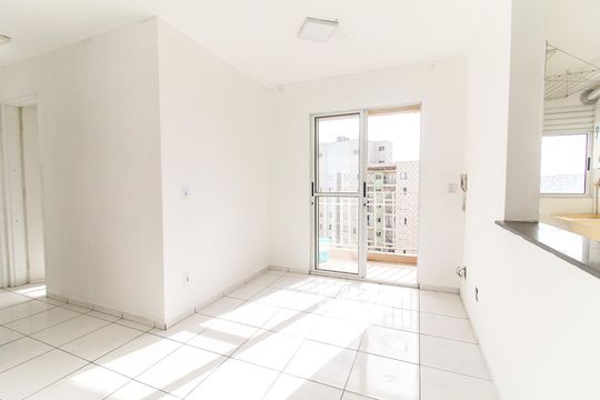 Apartamento para alugar com 2 quartos, 42m² em Jardim Sao Miguel, Ferraz de Vasconcelos