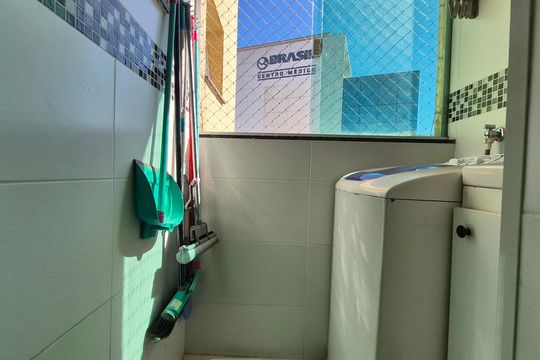 Lavanderia de apartamento à venda com 3 quartos, 100m² em Vila Assunção, Santo André