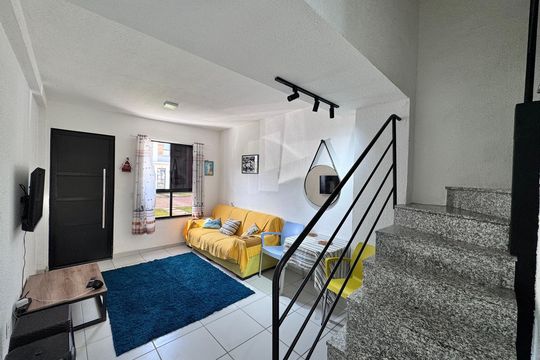 Casa de Condomínio para alugar com 2 quartos, 84m² em Vargem Grande, Rio de Janeiro