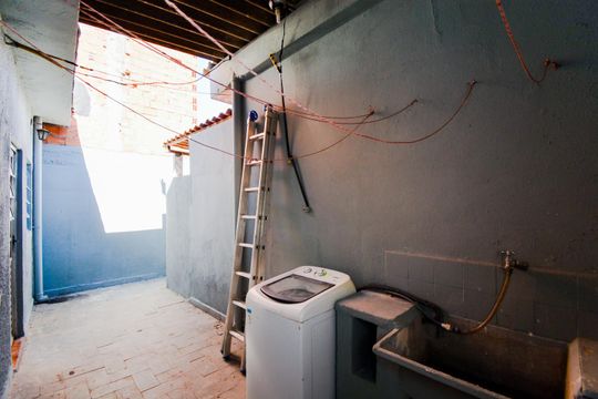 Área de Serviço de casa para alugar com 1 quarto, 50m² em Jardim Alvorada, Guarulhos