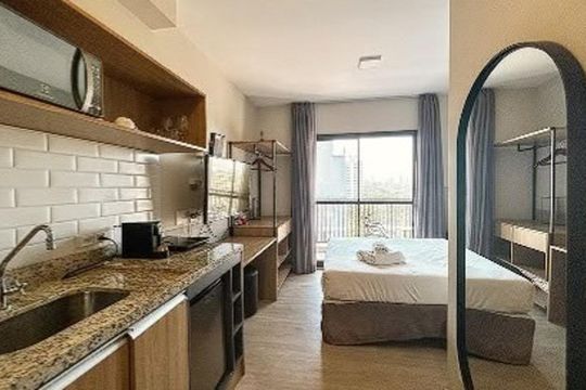 Cozinha de apartamento à venda com 1 quarto, 23m² em Jardim das Acacias, São Paulo