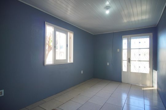 Casa à venda com 2 quartos, 79m² em Santos Dumont, São Leopoldo