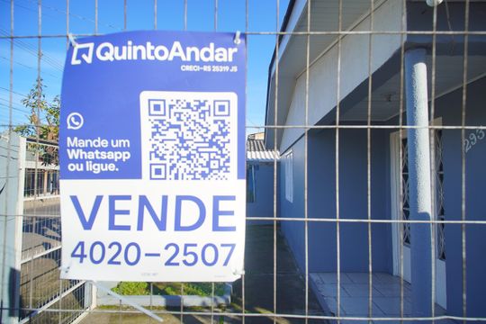 VZOE-367 de casa à venda com 2 quartos, 79m² em Santos Dumont, São Leopoldo