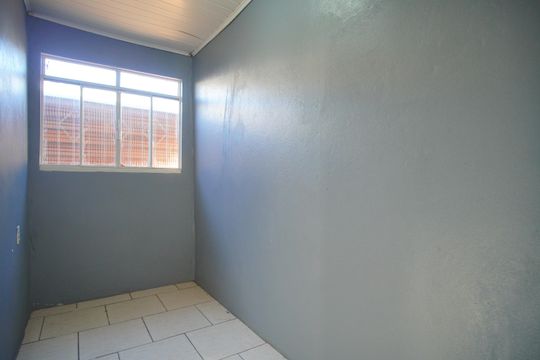 Despensa de casa à venda com 2 quartos, 79m² em Santos Dumont, São Leopoldo