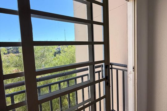 Sacada de apartamento à venda com 2 quartos, 48m² em Vila Nambi, Jundiaí