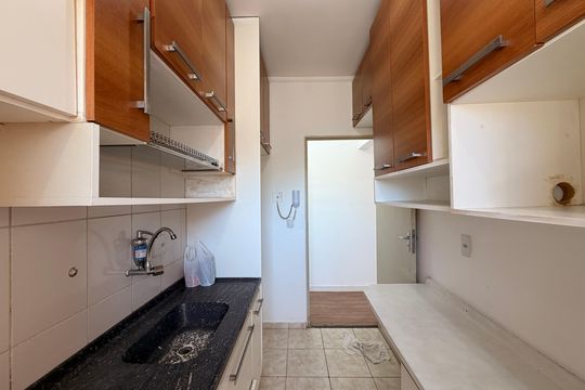 Cozinha de apartamento à venda com 2 quartos, 48m² em Vila Nambi, Jundiaí