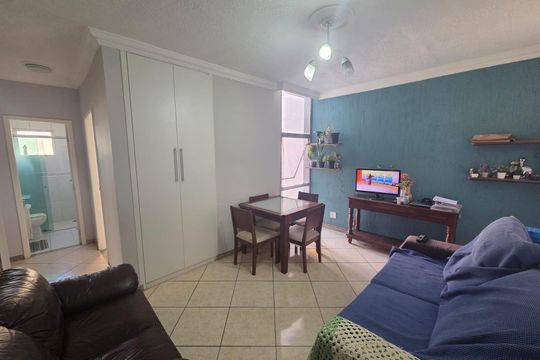 Sala de apartamento à venda com 2 quartos, 48m² em Nova Floresta, Belo Horizonte
