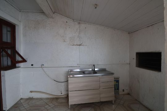 Área de Serviço de casa para alugar com 2 quartos, 80m² em São José, Canoas