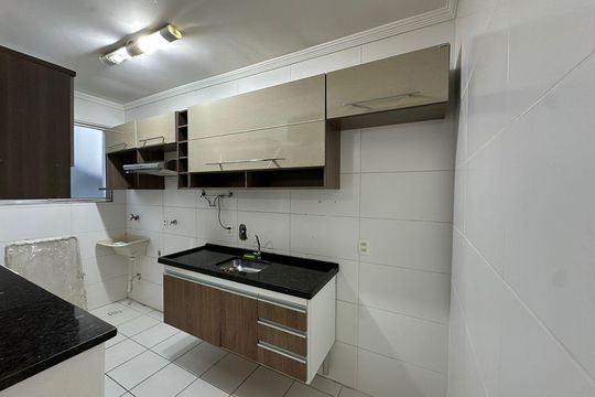Cozinha de apartamento à venda com 2 quartos, 50m² em Gramadão, Jundiaí