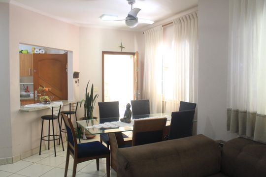 Sala de casa à venda com 3 quartos, 179m² em Santa Paula, São Caetano do Sul