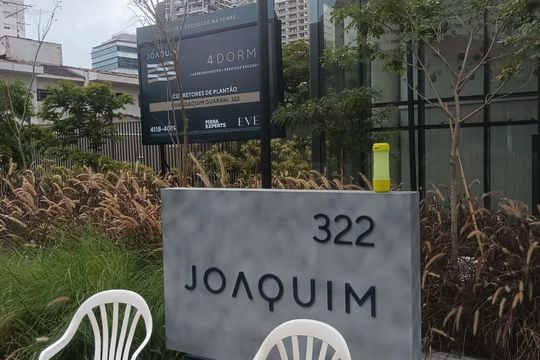 Fachada de kitnet/studio para alugar com 1 quarto, 28m² em Jardim das Acacias, São Paulo