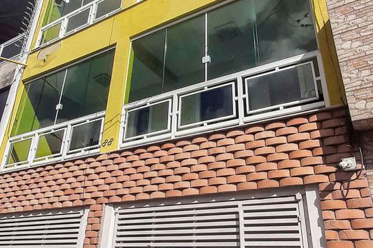 Fachada da Casa de casa para alugar com 5 quartos, 250m² em Jardim Primeiro de Maio (chacara Fazendinha), Osasco