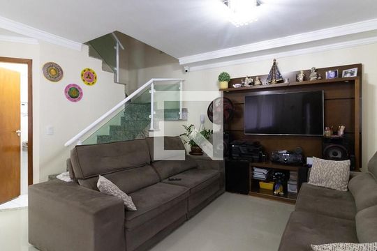 Casa de Condomínio para alugar com 3 quartos, 131m² em Vila Matilde, São Paulo