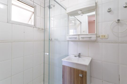 Banheiro da Suíte de apartamento para alugar com 3 quartos, 79m² em Vila Olímpia, São Paulo