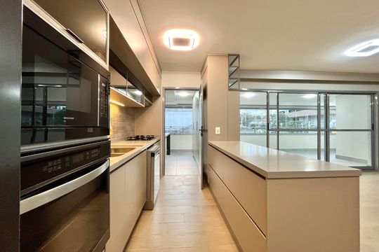 Cozinha de apartamento à venda com 3 quartos, 123m² em Vila da Saúde, São Paulo