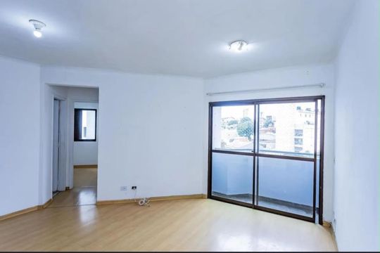 Foto 03 de apartamento para alugar com 2 quartos, 53m² em Vila Mangalot, São Paulo