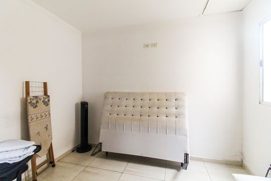 Quarto de casa de condomínio à venda com 2 quartos, 68m² em Cidade Nitro Operária, São Paulo