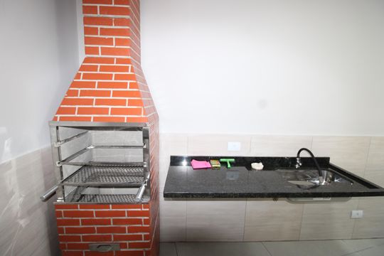 Área comum de apartamento para alugar com 2 quartos, 45m² em Conjunto Habitacional Fazenda do Carmo, São Paulo