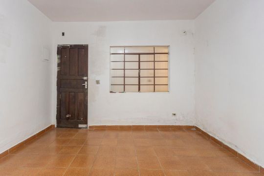 Sala de casa para alugar com 2 quartos, 80m² em Jardim Varginha, São Paulo