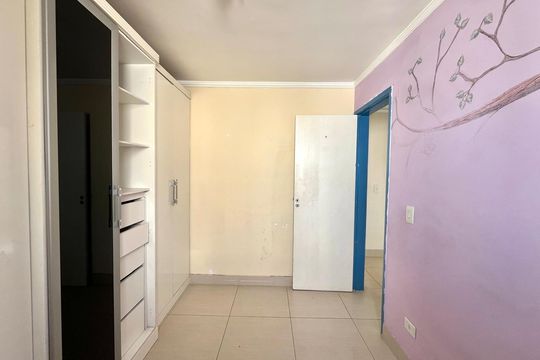 Quarto 3 de apartamento para alugar com 3 quartos, 60m² em Vila Satúrnia, Campinas