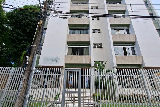 Fachada  de apartamento para alugar com 1 quarto, 56m² em Graça, Salvador