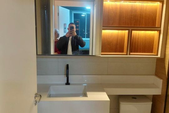 Banheiro de apartamento para alugar com 2 quartos, 50m² em Moquetá, Nova Iguaçu