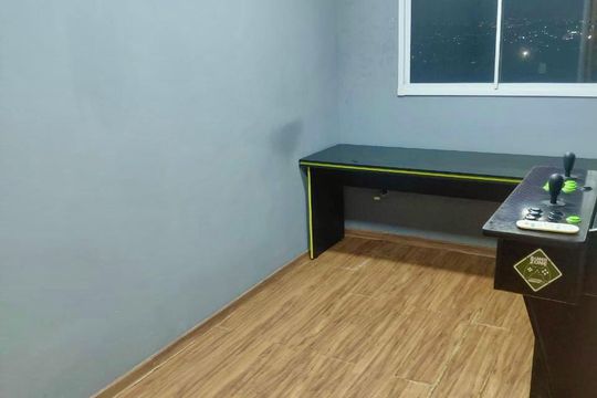 Quarto 1 de apartamento para alugar com 2 quartos, 50m² em Moquetá, Nova Iguaçu