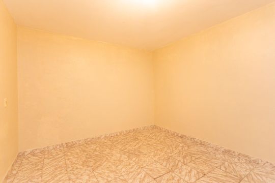 Quarto de casa para alugar com 1 quarto, 35m² em Jardim Varginha, São Paulo