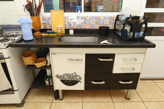 Cozinha de casa de condomínio para alugar com 2 quartos, 62m² em Itaquera, São Paulo