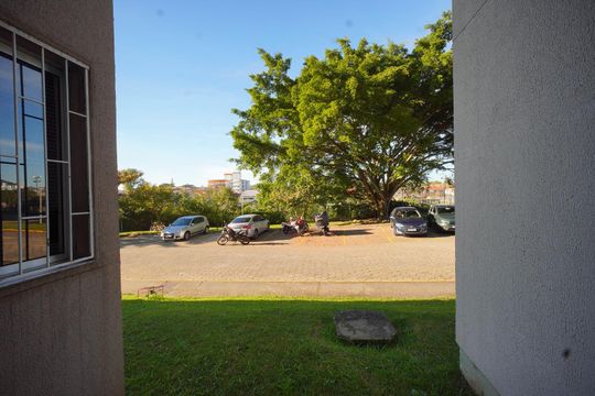 Vista da Sala de apartamento para alugar com 2 quartos, 54m² em Bom Viver, São José