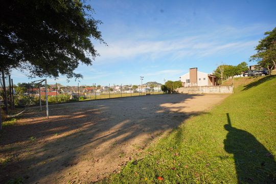 Campo de futebol de apartamento para alugar com 2 quartos, 54m² em Bom Viver, São José