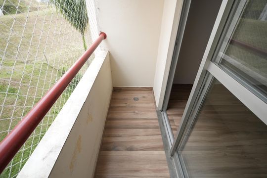 Sacada de apartamento à venda com 3 quartos, 69m² em Jardim do Estádio, Santo André