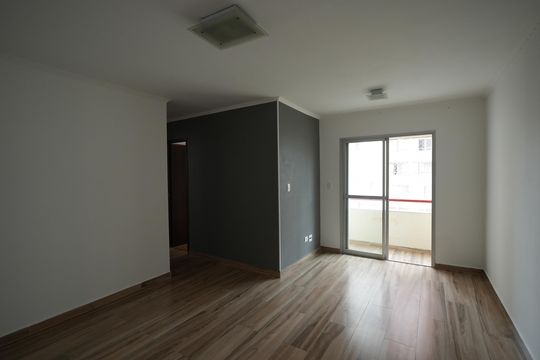 Apartamento à venda com 3 quartos, 69m² em Jardim do Estádio, Santo André