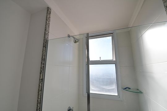 Banheiro Social de apartamento para alugar com 2 quartos, 60m² em Jardim Chapadão, Campinas