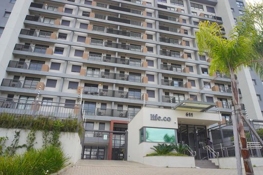 Fachada  de kitnet/studio para alugar com 1 quarto, 36m² em Jardim do Salso, Porto Alegre