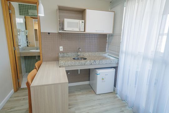 Cozinha de apartamento para alugar com 1 quarto, 35m² em Campo Grande, Rio de Janeiro