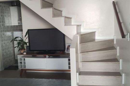 Casa de Condomínio à venda com 2 quartos, 50m² em Vila João Ramalho, Santo André