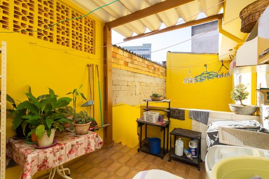 Área de Serviço de casa para alugar com 3 quartos, 300m² em Jardim Robru, São Paulo