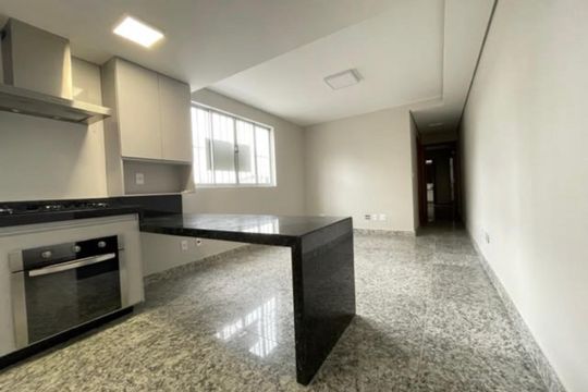 Sala / Cozinha de apartamento à venda com 2 quartos, 60m² em Serra, Belo Horizonte