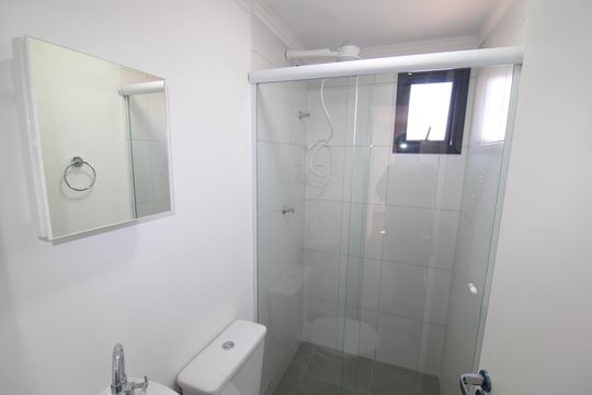 Banheiro de apartamento para alugar com 2 quartos, 42m² em Vila Dom Pedro Ii, São Paulo