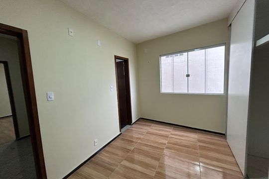 Quarto 1 - Suite de casa para alugar com 2 quartos, 200m² em Vila Valqueire, Rio de Janeiro