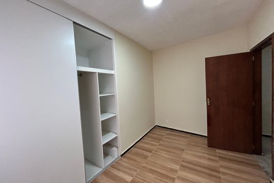 Quarto 1 - Suite de casa para alugar com 2 quartos, 200m² em Vila Valqueire, Rio de Janeiro