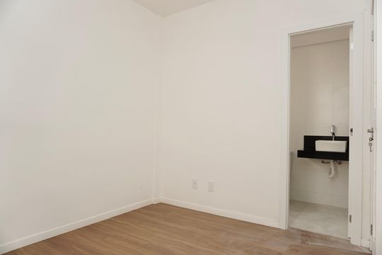 Suíte  de apartamento à venda com 3 quartos, 180m² em Santa Ines, Belo Horizonte